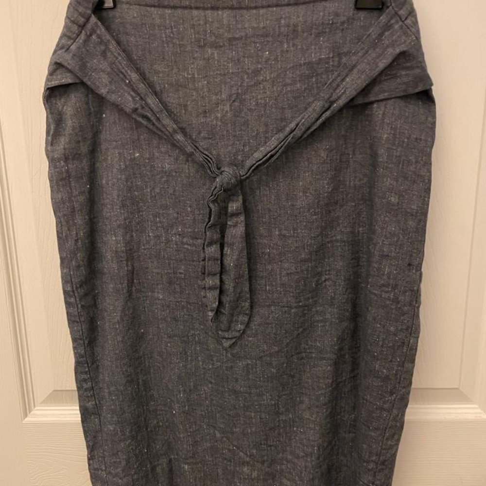 Womens charcoal gray skirt